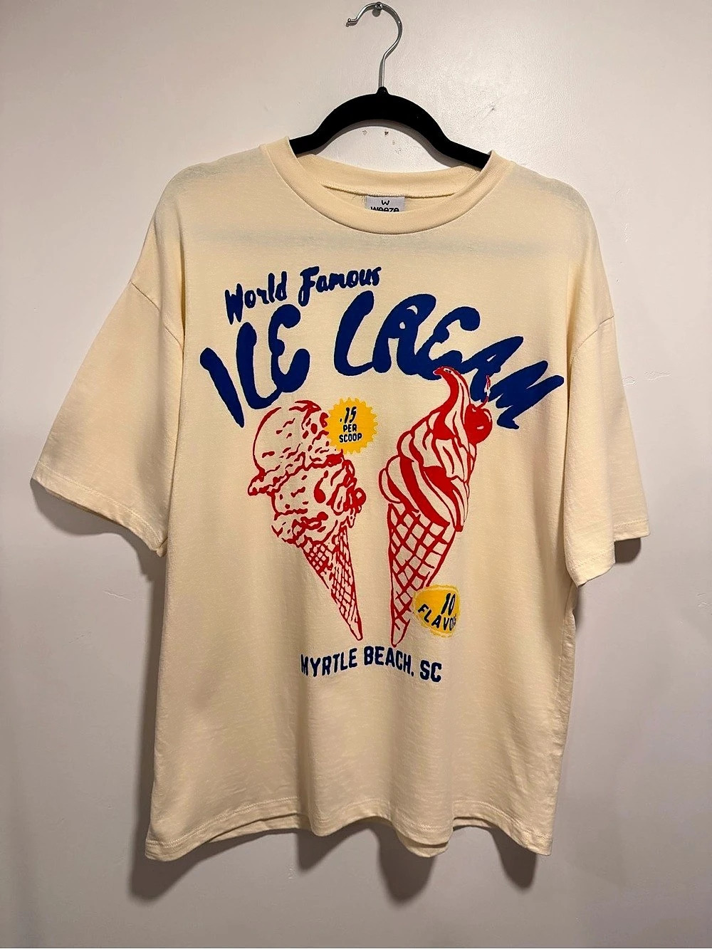 W-Weeze Myrtle Beach Ice Cream Graphic Tee in Off-Yellow Size Medium